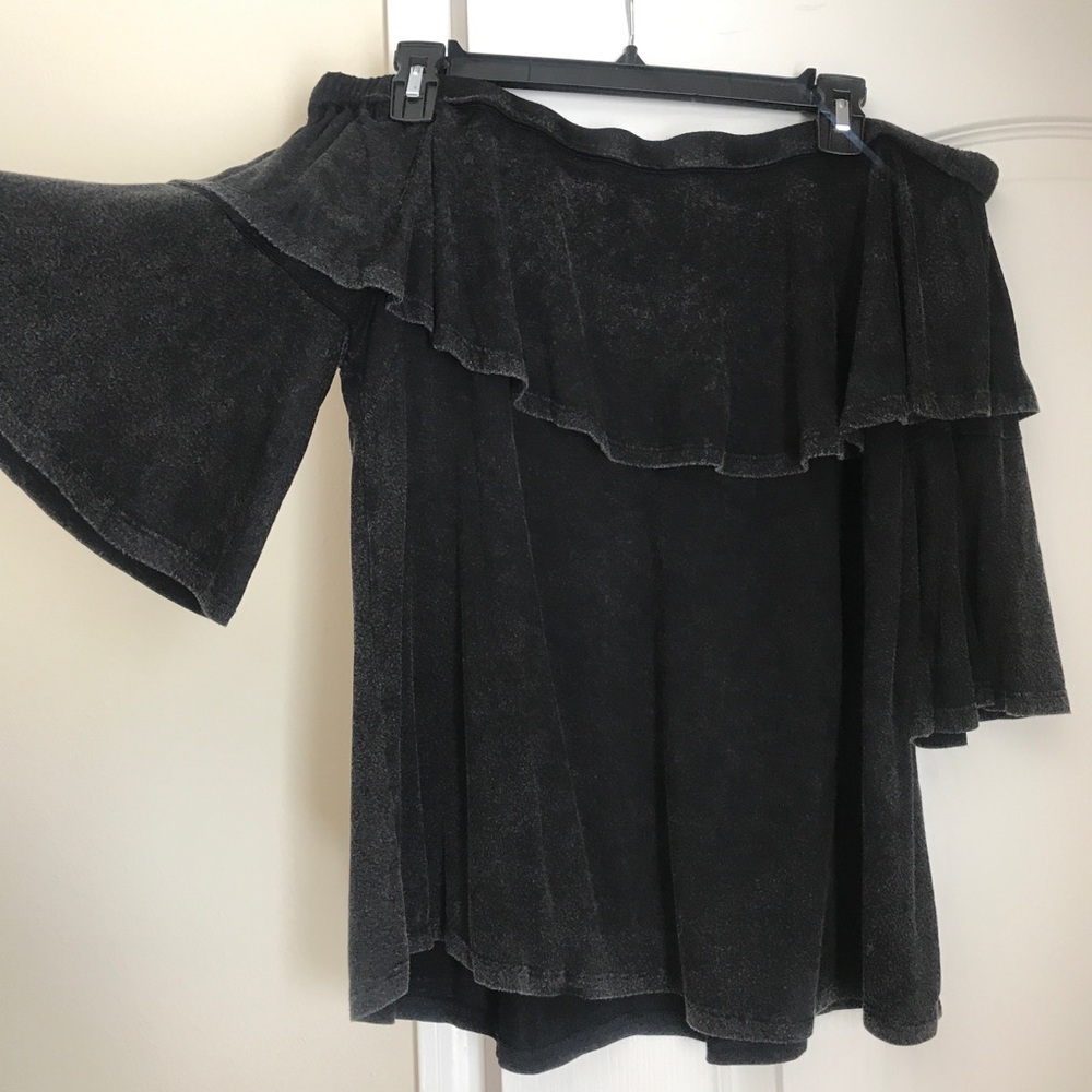 OTS Distressed Gray Top with 3/4 sleeves